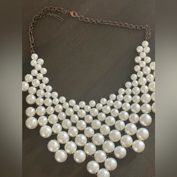 Large pearl necklace - Picture 1 of 2